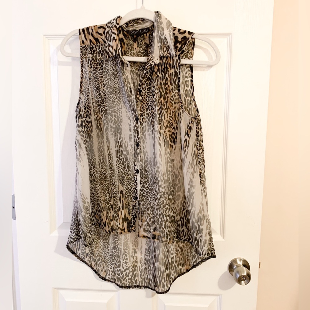 Top shop Leopard Print Sleeveless Blouse size 6